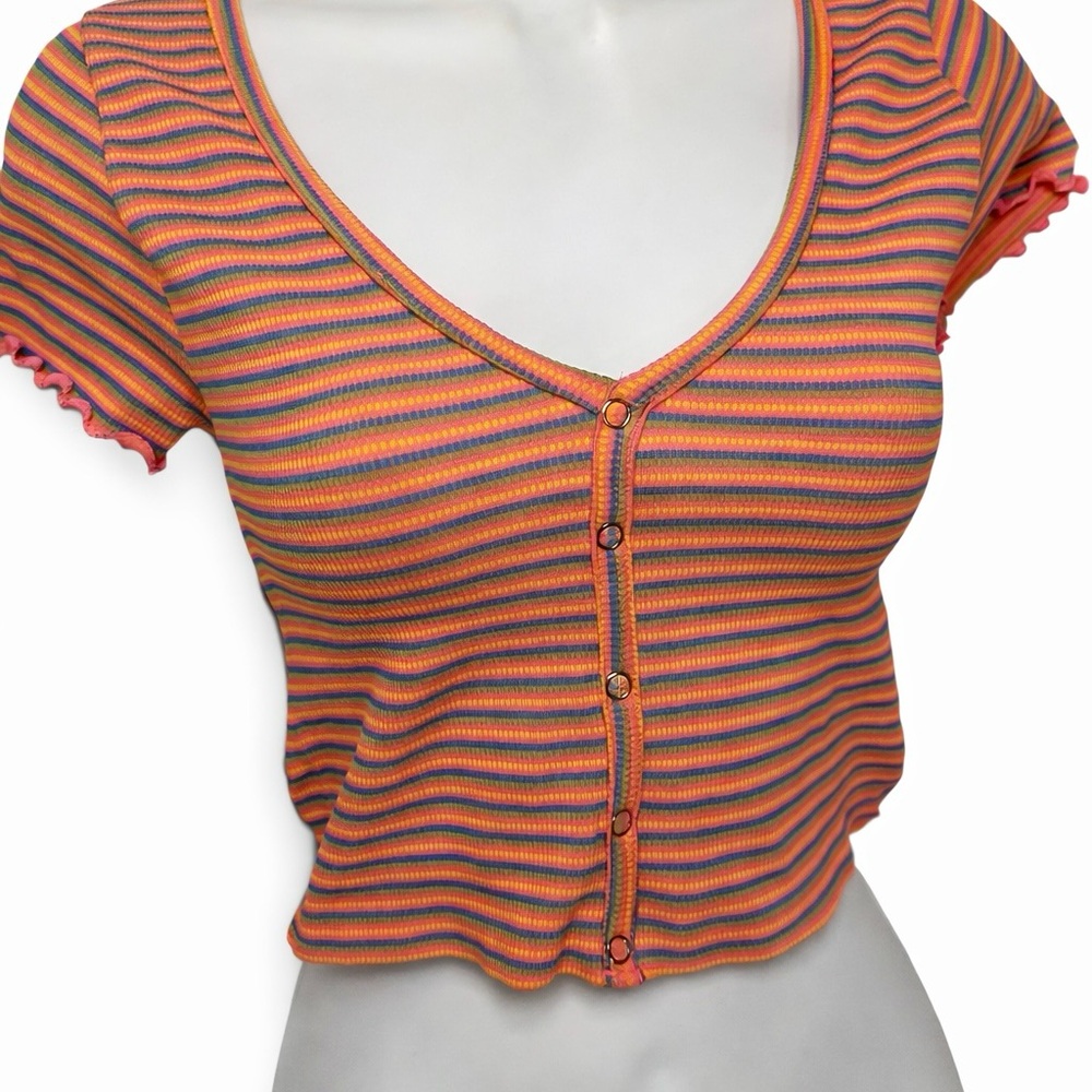 Y2K Dynamic Seamless Apparel Striped Ribbed Crop Top – One Size colorful